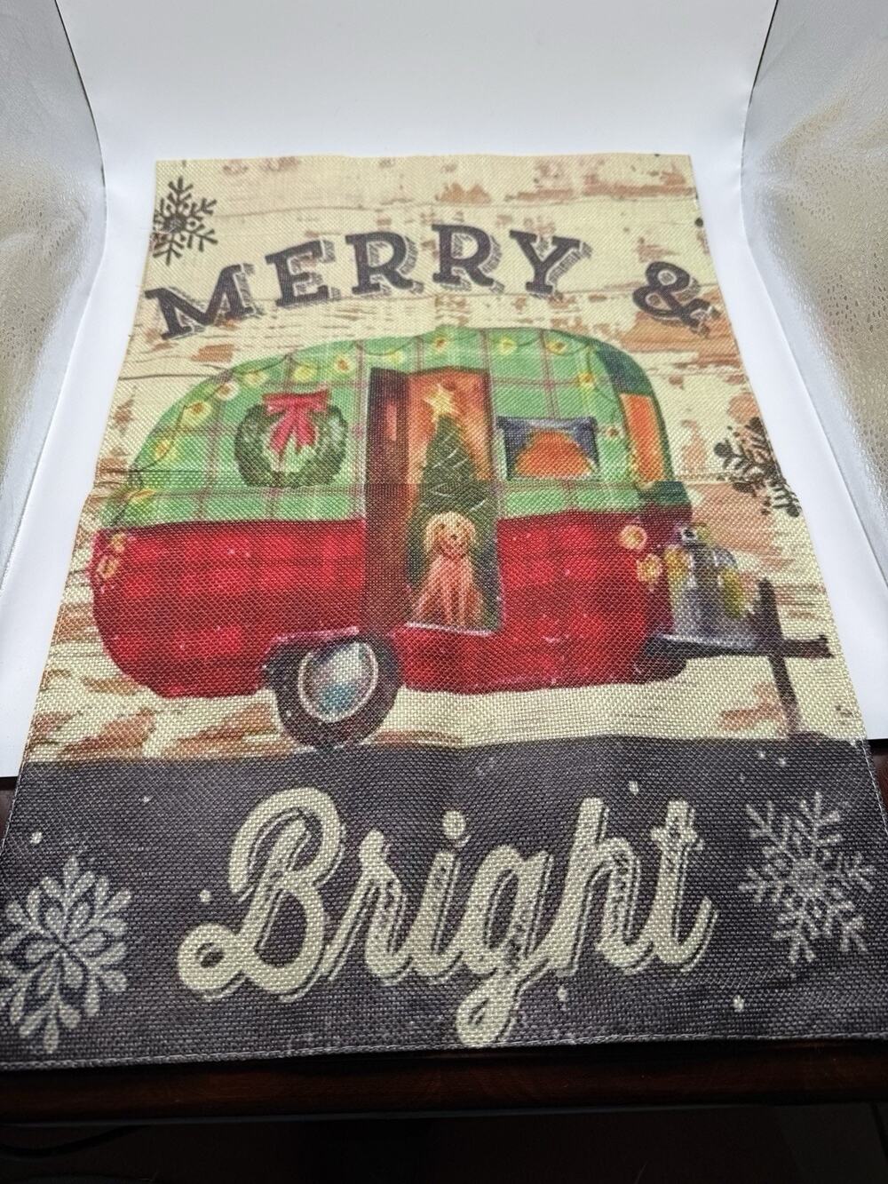 Christmas Camper Dog Garden Burlap Flag Merry & Bright Labrador Lab